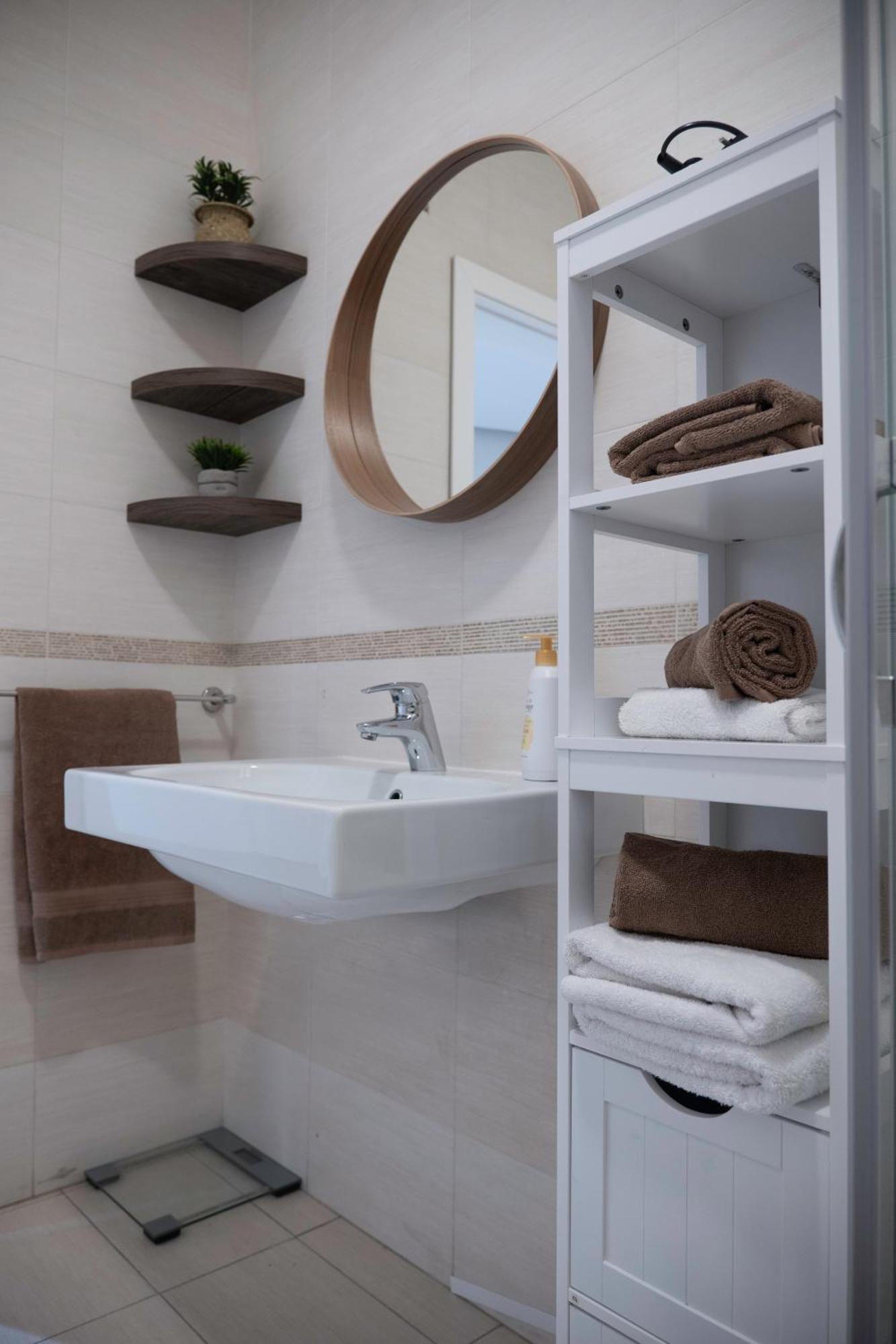 Golden Harbour - 2 Bedrooms, 2 Bathrooms Gzira ภายนอก รูปภาพ