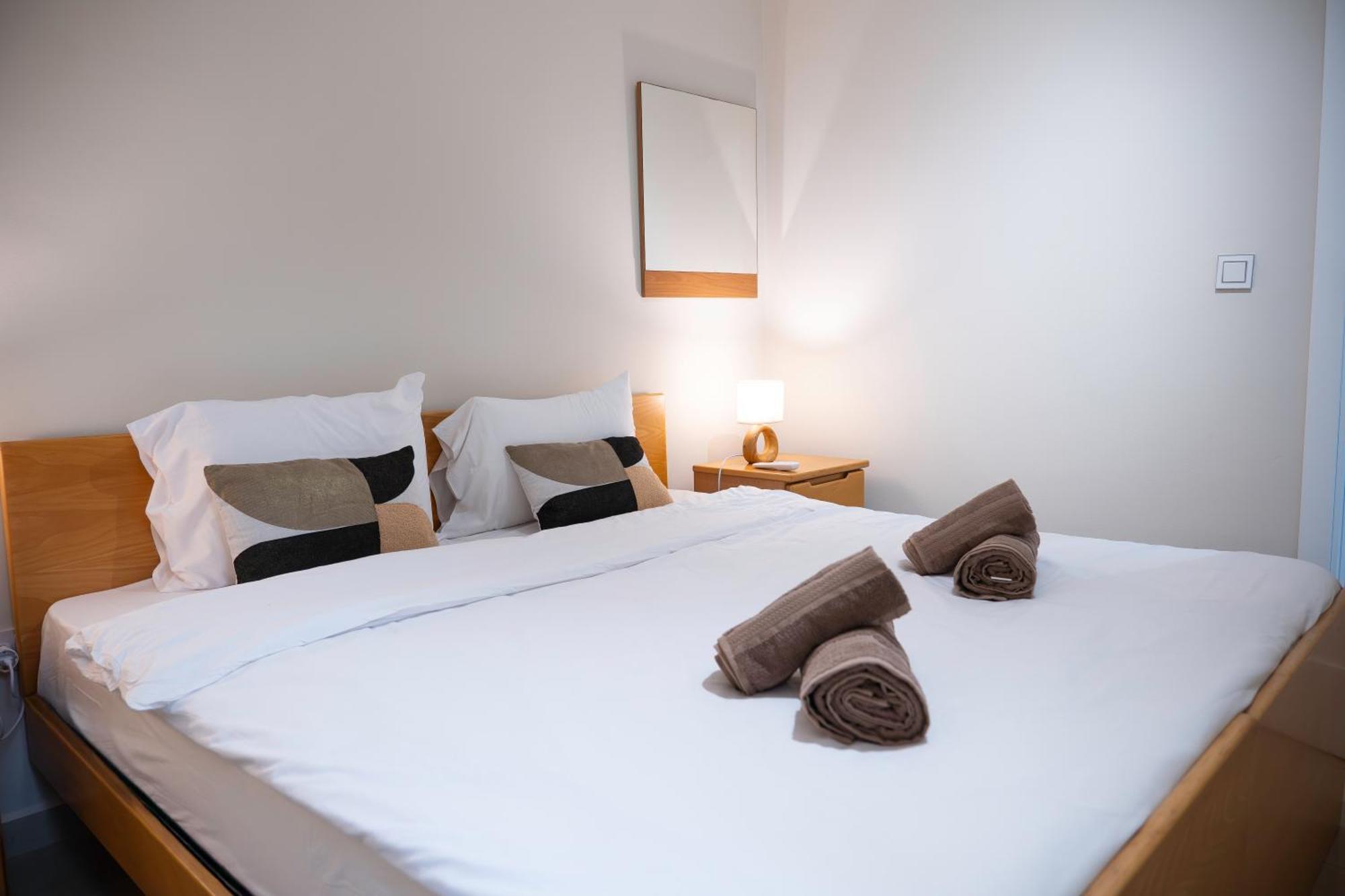 Golden Harbour - 2 Bedrooms, 2 Bathrooms Gzira ภายนอก รูปภาพ